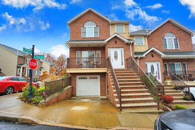 166 El Camino Loop, Staten Island, NY 10309 - photo 2
