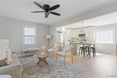 5805 Huntingcreek Dr, North Chesterfield, VA 23237 - photo 6