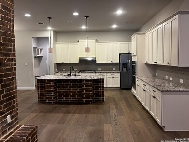 10514 Far Reaches Ln, Helotes, TX 78023 - photo 4