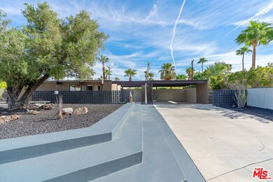 2372 N Trail Cir, Palm Springs, CA 92262 - photo 2
