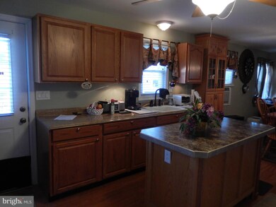 7333 Grand Brooks Rd unit 7, Spotsylvania, VA 22551 - photo 3