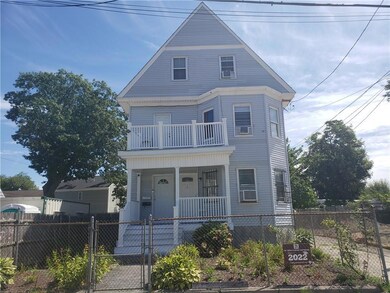 10 Taylor St, Providence, RI 02907 - photo 2