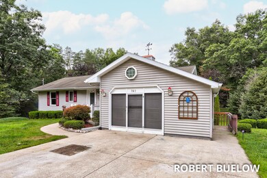 341 1st Ave, Fruitport-1