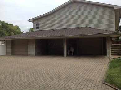 3 Car Attached Garage