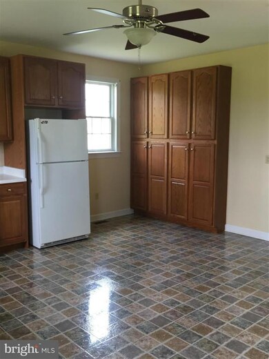 850 Pierce Rd, Berryville, VA 22611 - photo 5