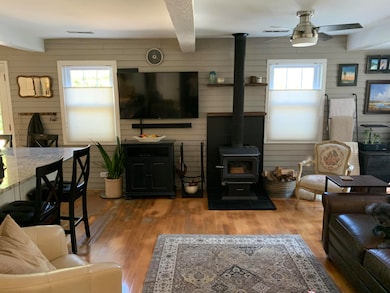 734 Powhatan Ave, Mount Pleasant, SC 29464 - photo 4