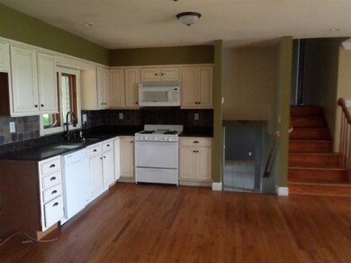 384 E 100 S, Valparaiso, IN 46383 - photo 7