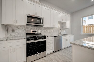 5825 Balbo St unit A, Houston, TX 77091 - photo 6