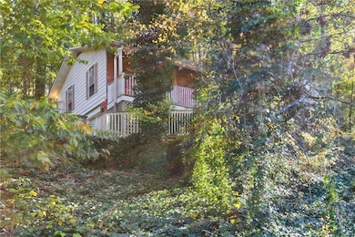 253 Lamplighter Ln SE, Marietta, GA 30067 - photo 2