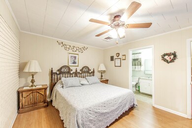 917 Caroline St, Thibodaux, LA 70301 - photo 5