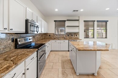 1814 E Patrick Ln-9