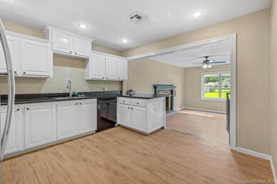 Kitchen2