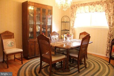 11235 Country Rd, Dunkirk, MD 20754 - photo 5