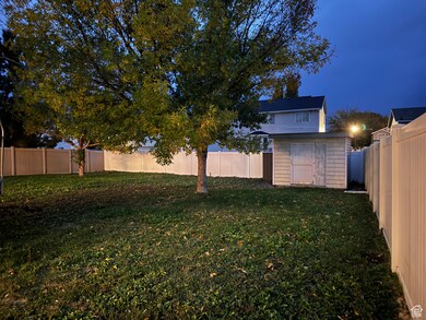 1509 N 2475 W, Clearfield, UT 84015 - photo 5