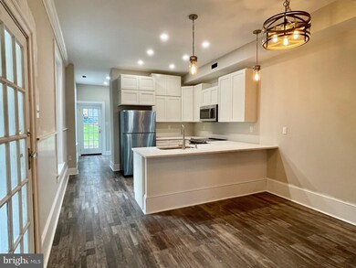 216 S Main St, Spring City, PA 19475 - photo 4