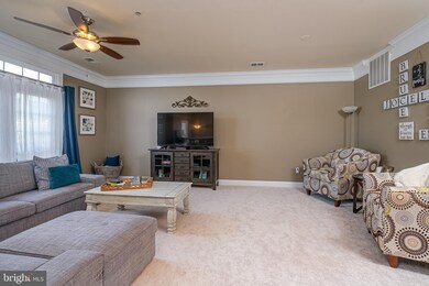 2135 Abbottsbury Way unit 497, Woodbridge, VA 22191 - photo 5