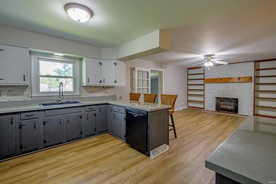 219 S Hart St, Princeton, IN 47670 - photo 7