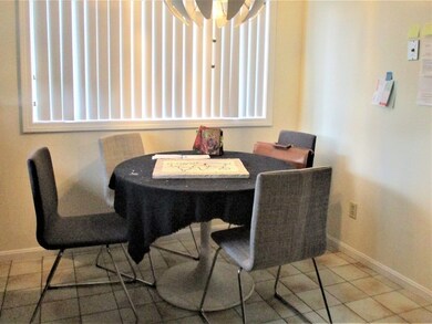 100 Trapelo Rd unit 1, Waltham, MA 02452 - photo 6