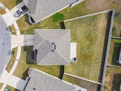 1540 Glen Grove Loop, Wesley Chapel, FL 33543 - photo 5