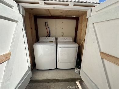 933 Bayview Dr, Hermosa Beach, CA 90254 - photo 6