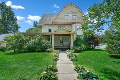 209 E High St, Milford, PA 18337 - photo 2