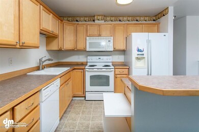 31-Kitchen_2357