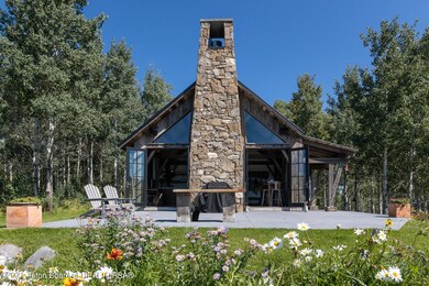 Outdoor Entertainment Area