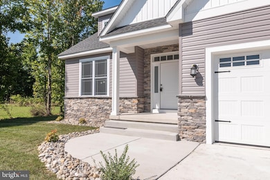 24598 Hollytree Cir, Georgetown, DE 19947 - photo 2