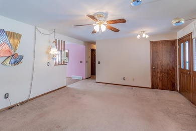 N5558 County Rd W, New London, WI 54961 - photo 6