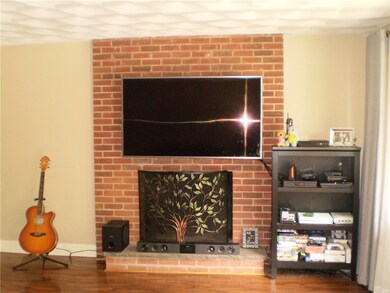 65 Lakeland Rd, Cranston, RI 02910 - photo 6