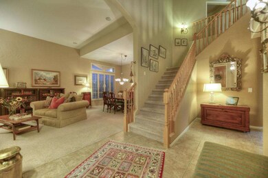 3530NCanyonWashCircleFoyer