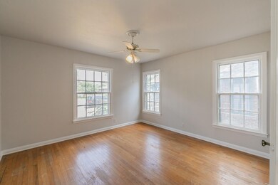 329 Emma St, Fort Worth, TX 76111 - photo 5