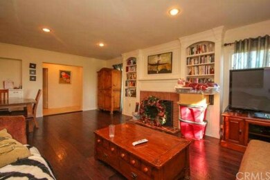 Family room with recessed lighting, built ins acco