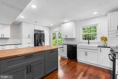 1432 Knights Bridge Turn, Crofton, MD 21114 - photo 6