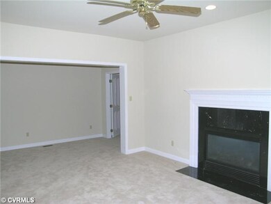 Interior Space/Layout - Office or computer area of