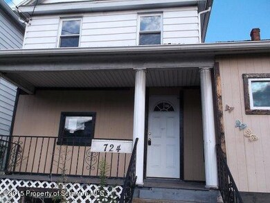 724 Dunmore St, Throop, PA 18512 - photo 3