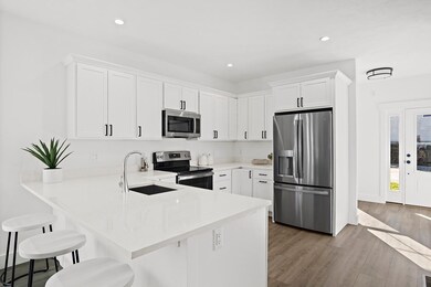 8 Salisbury Hill Blvd unit 76, Worcester, MA 01609 - photo 5