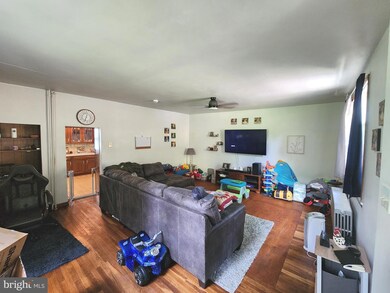 200 202 Maple Ave, Mar Lin, PA 17951 - photo 4
