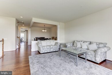 20640 Sibbald Square, Ashburn, VA 20147 - photo 4