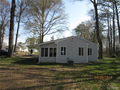 270 Pine Rd, Dunnsville, VA 22454 - photo 2