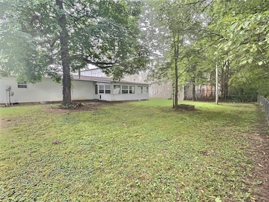 500 N Kyle St, Edinburgh, IN 46124 - photo 4