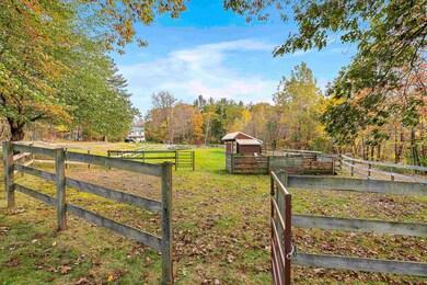 652 Borough Rd, Pembroke, NH 03275 - photo 4