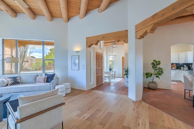 337 Nara Visa Ct NW, Los Ranchos, NM 87107 - photo 3