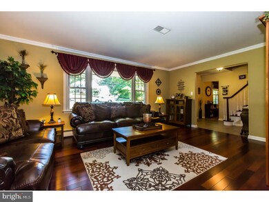 360 Maple St, Downingtown, PA 19335 - photo 6