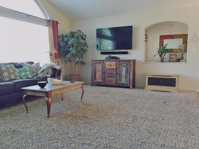 147 Wagon Wheel Dr, Grants Pass, OR 97527 - photo 5