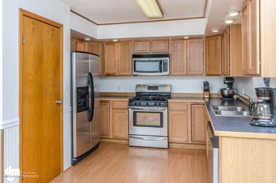 Kitchen/Pantry