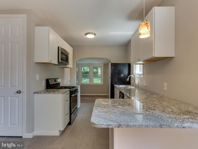 526 Capitol Heights Blvd, Capitol Heights, MD 20743 - photo 6