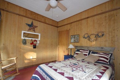 188 Lakeview Drive McDaniels KY 40152 (4