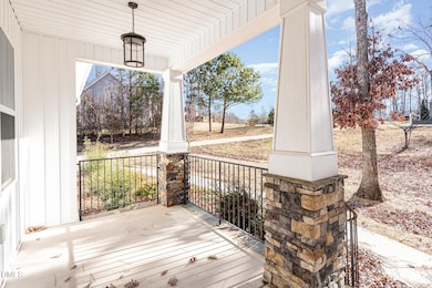 100 Lexington Ave, Zebulon, NC 27597 - photo 6