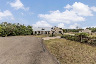 300 Little Gabriel River Dr, Liberty Hill, TX 78642 - photo 2